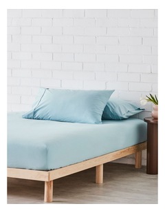 Stonewashed Cotton Fitted Sheet in Sky