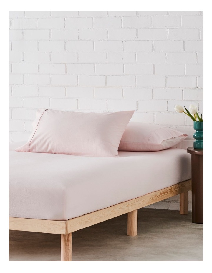 Stonewashed Cotton Pillowcase Pair in Marshmallow image 2