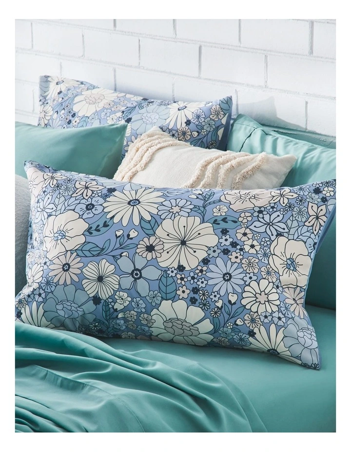 Super Soft Microfibre Quilt Cover Set in Blue Floral image 2