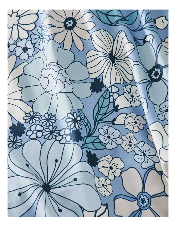 Super Soft Microfibre Quilt Cover Set in Blue Floral image 3