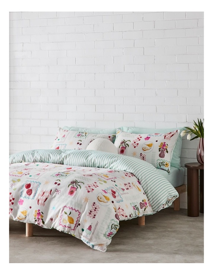 Summer Icon Cotton Sateen Quilt Cover Set in Pink image 1