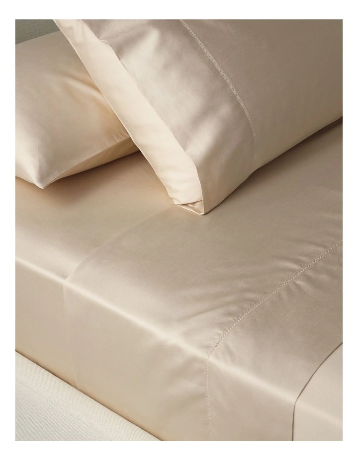 Diana 400TC Egyptian Cotton Sateen Sheet Set in Natural image 2