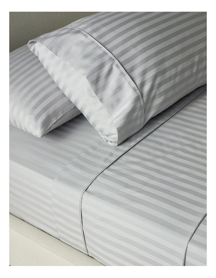 Hotel Collection 500TC Cotton Jacquard Sheet Set in Silver image 2