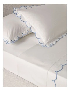 Cotton Embroidered Scallop Sheet Set in Blue