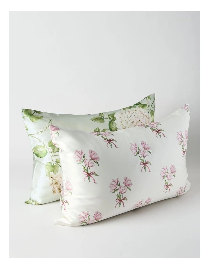 Luxe Silk Pillowcase in Pink Tulip image 4