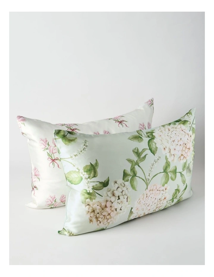 Luxe Silk Pillowcase in Hydrangea image 4