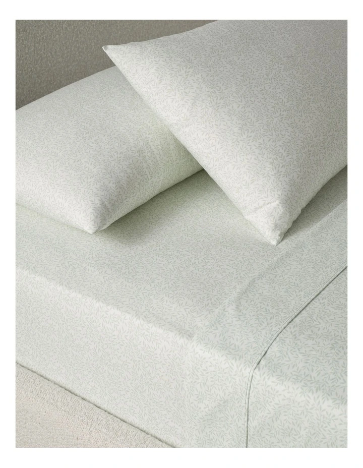 Printed Cotton Sheet Set in Leaf image 1