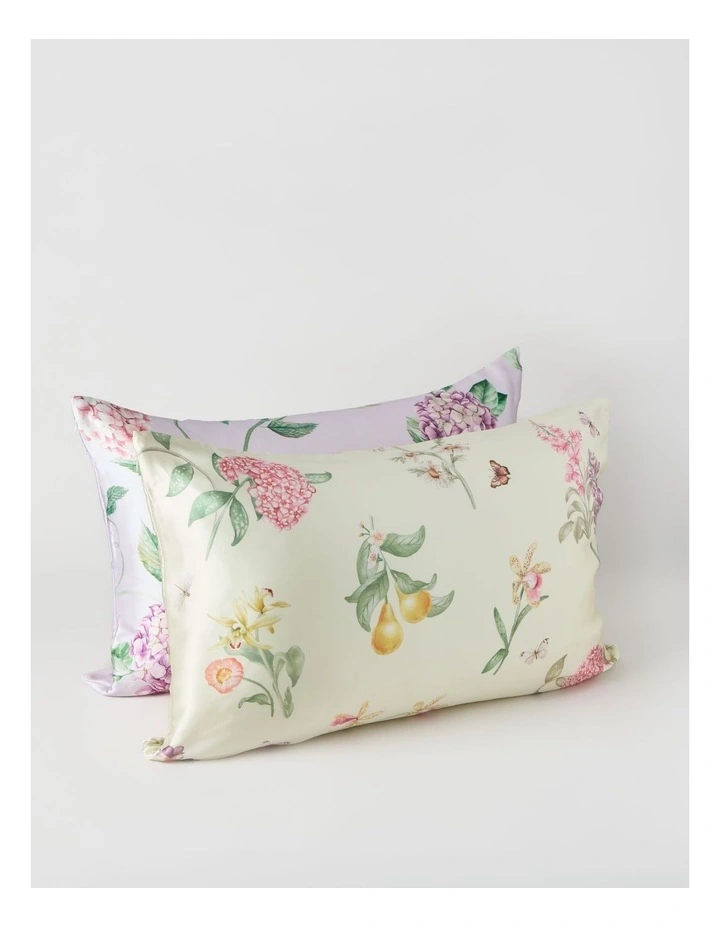 Luxe Silk Pillowcase in Botanical image 4