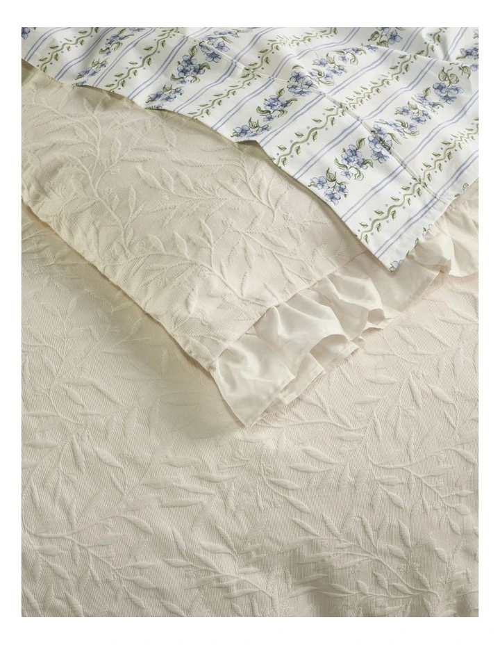 Cecilia Cotton Matelasse Quilt Cover Set in Ecru image 2