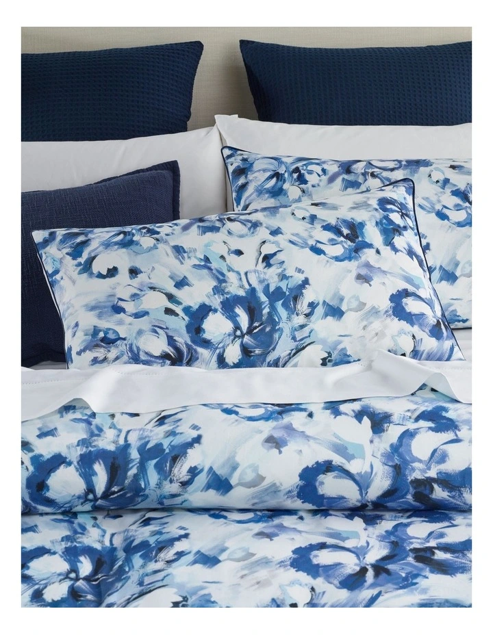 Delphine II Cotton Sateen Quilt Cover Set in Blue image 2