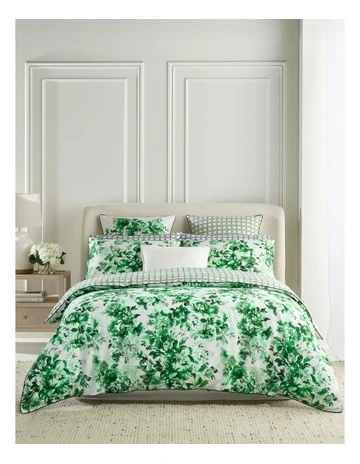 Delphine Cotton Sateen Quilt Cover Set in Green