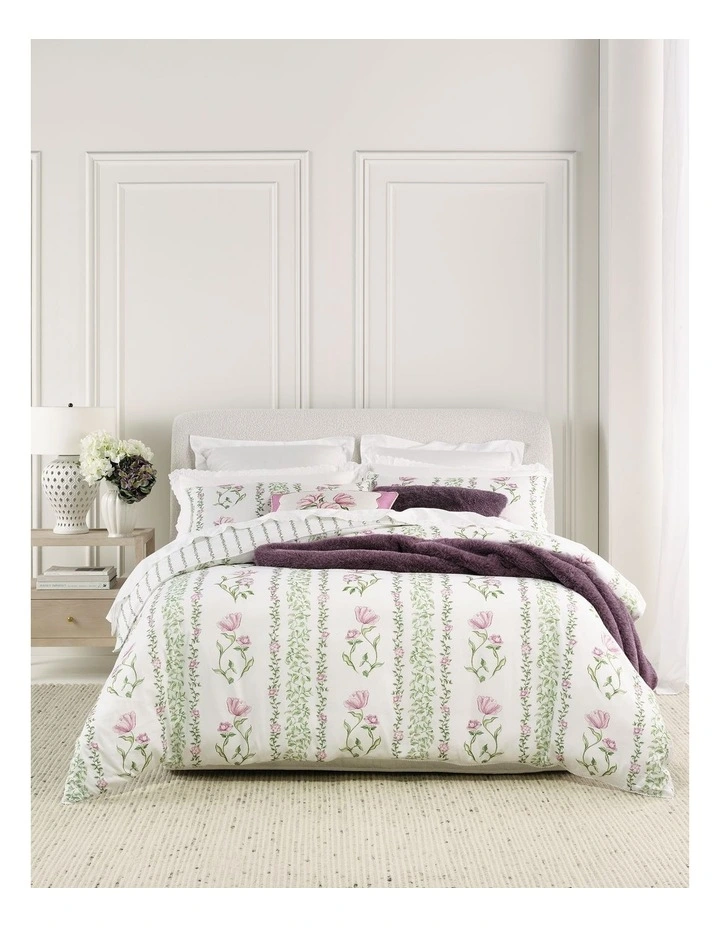 Tulip Cotton Sateen Quilt Cover Set in Pink image 1