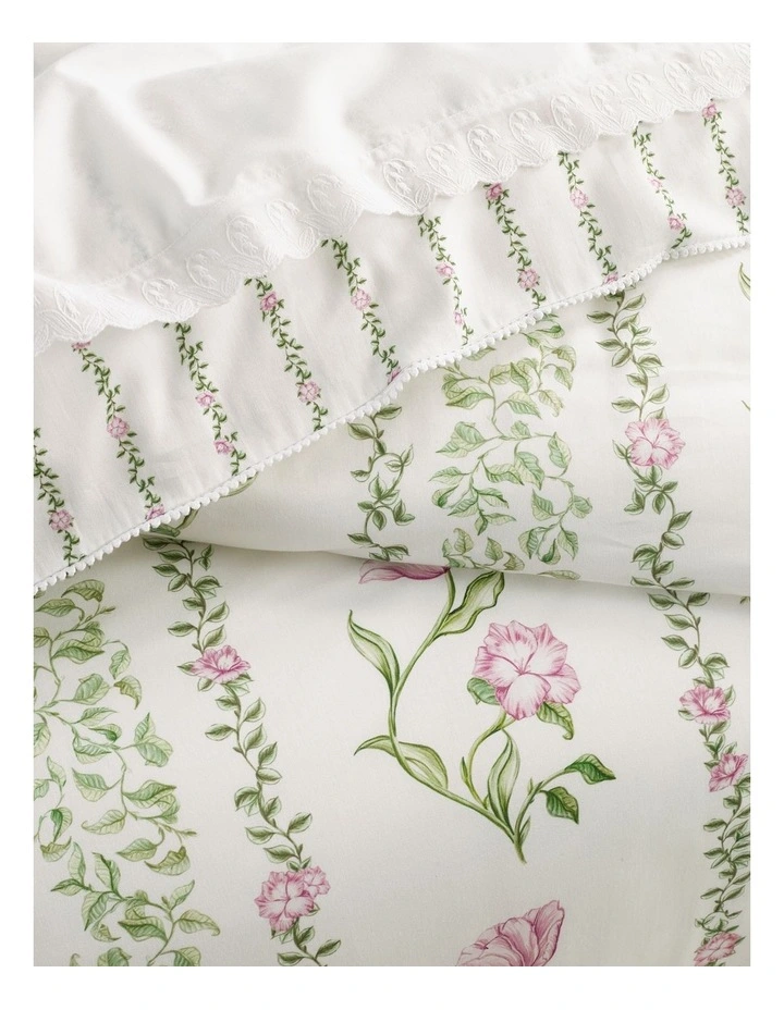 Tulip Cotton Sateen Quilt Cover Set in Pink image 2