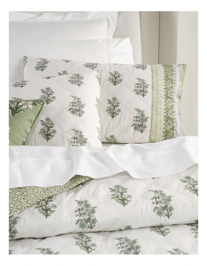 Windsor Quilted Cotton Quilt Cover Set in Moss image 3