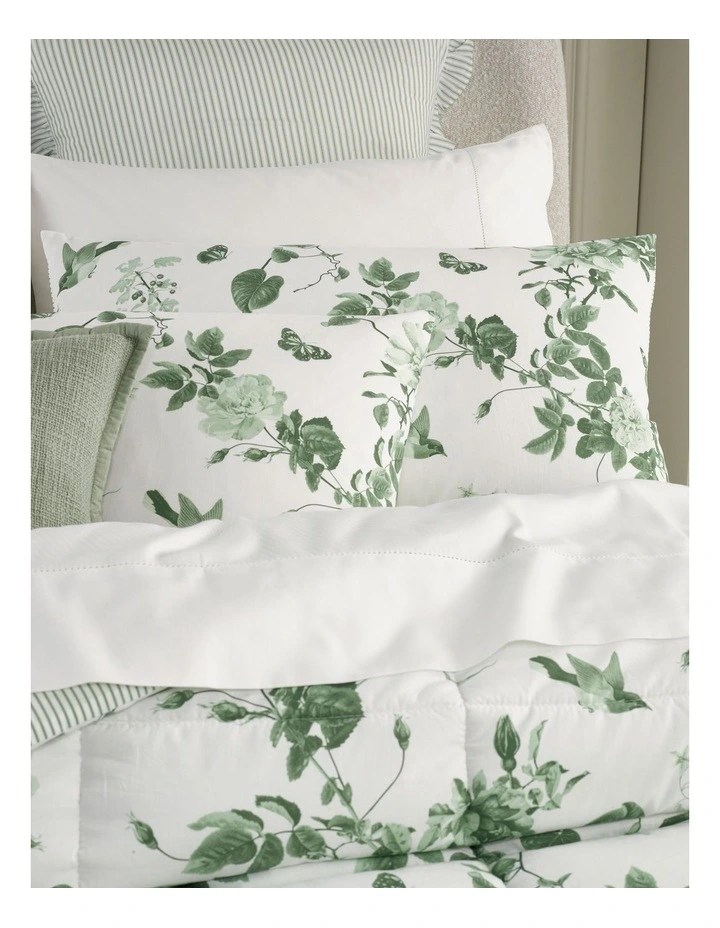Printed Comforter Set in Green Floral image 3