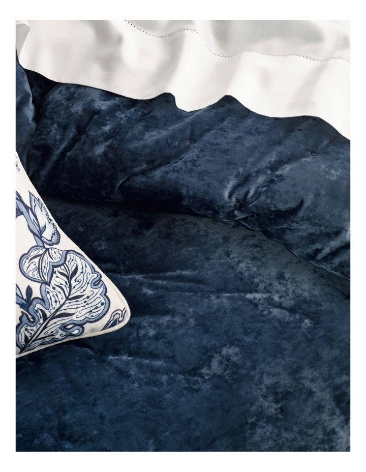 Monet Quilted Velvet Coverlet in Navy image 4