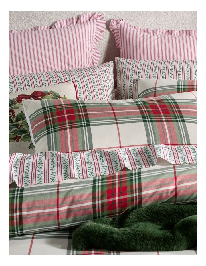 Tartan Yarn Dyed Cotton Quilt Cover Set in Green and Red image 3