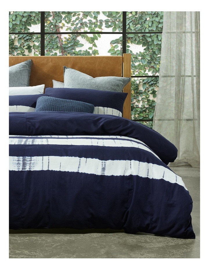 Australian House Garden Keppel Tie Dyed Cotton Canvas Quilt Cover Set In Navy
