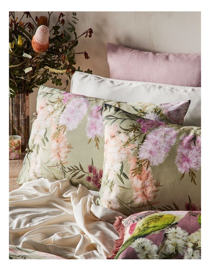 Bottlebrush Cotton Sateen Quilt Cover Set in Green image 2