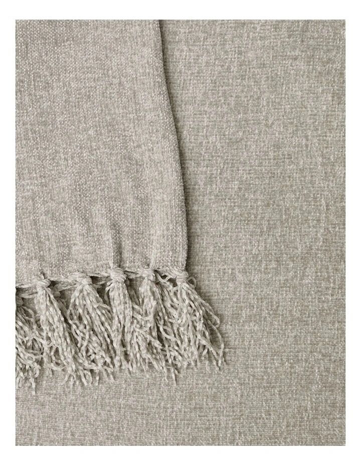 Valerie Chenille Velvet Throw 130x180cm in Silver image 3