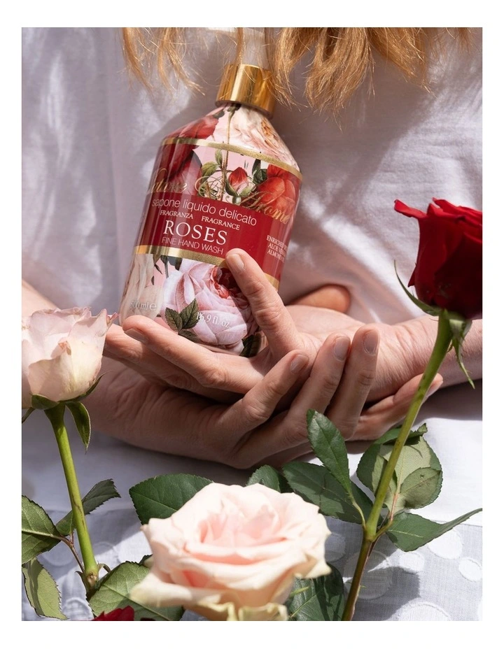 Rose Bath & Body Gift Set image 2