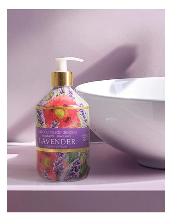 Lavender Bath & Body Gift Set image 4