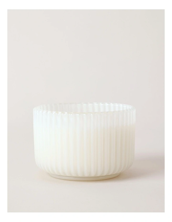Floraverde Large Candle 400g in Spring Blossom image 2