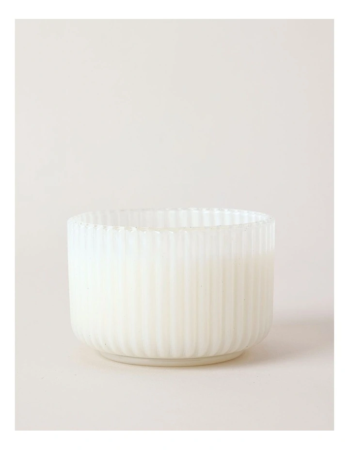 Floraverde Large Candle 400g in Vanilla Bliss image 2