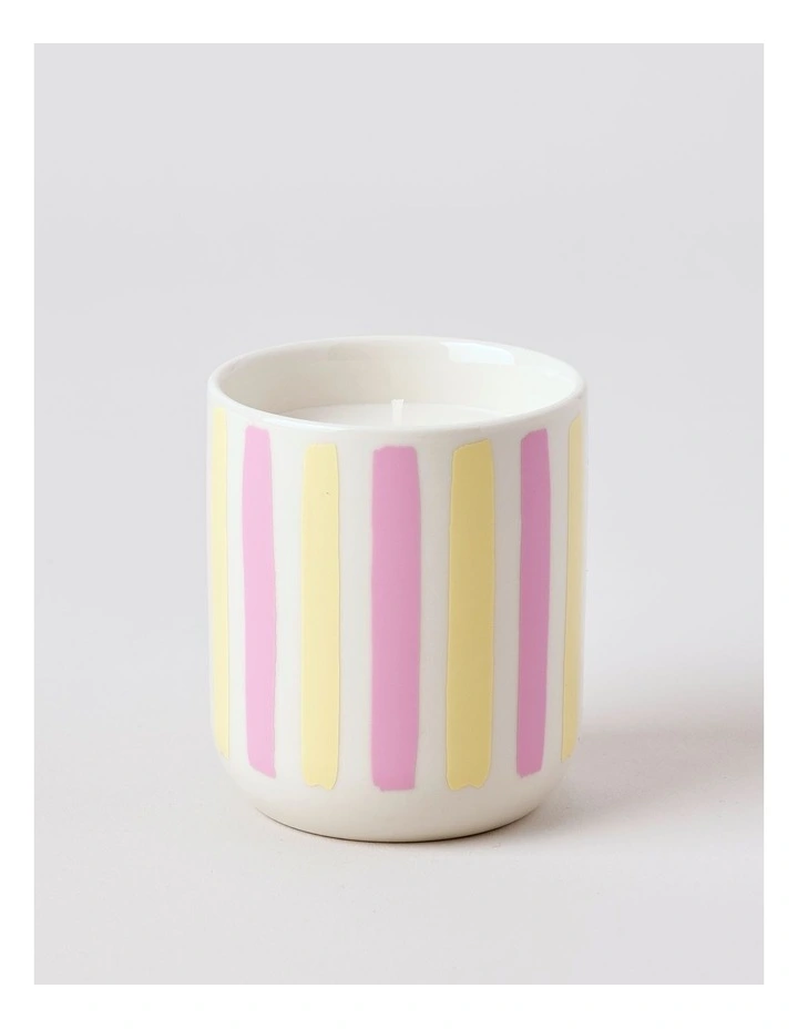 Voyage Tulum Candle 250g in Yellow/Pink image 2