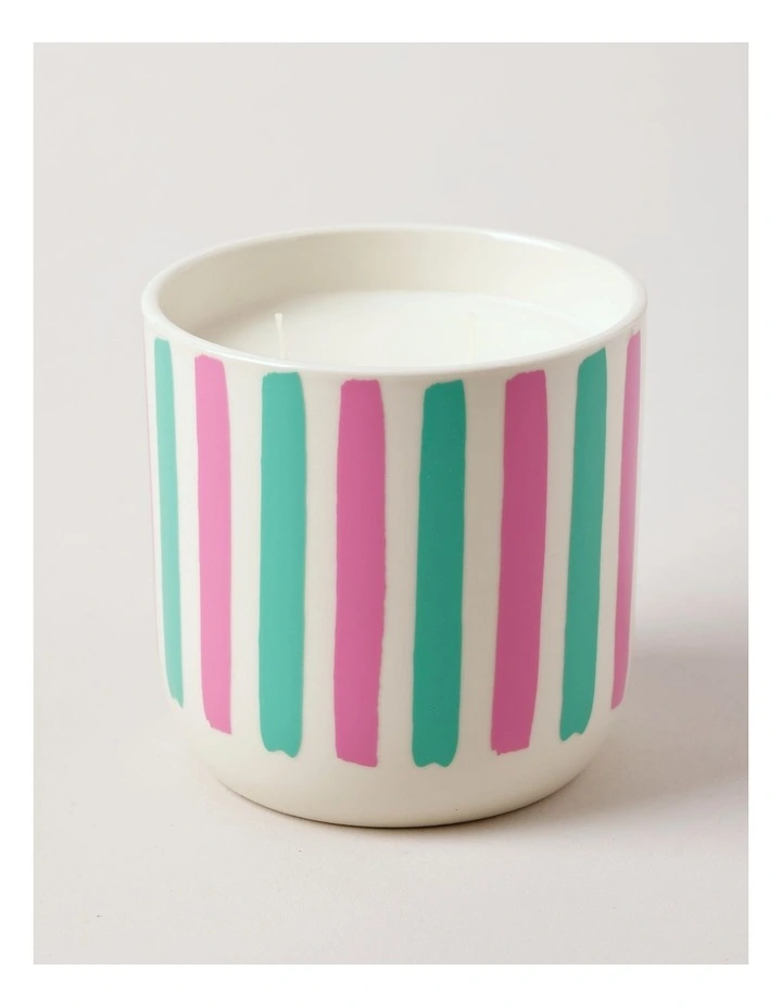 Voyage Waikiki Candle 430g in Green/Pink image 2