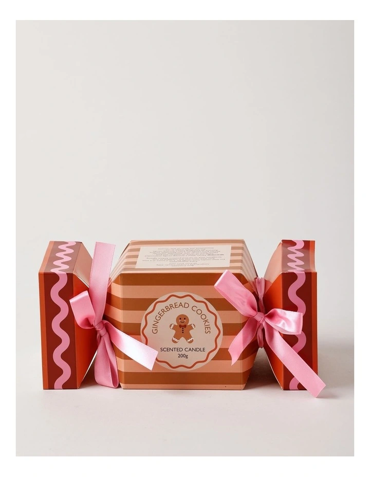 Holiday Magic Cherry Candle 200g in Pink image 3