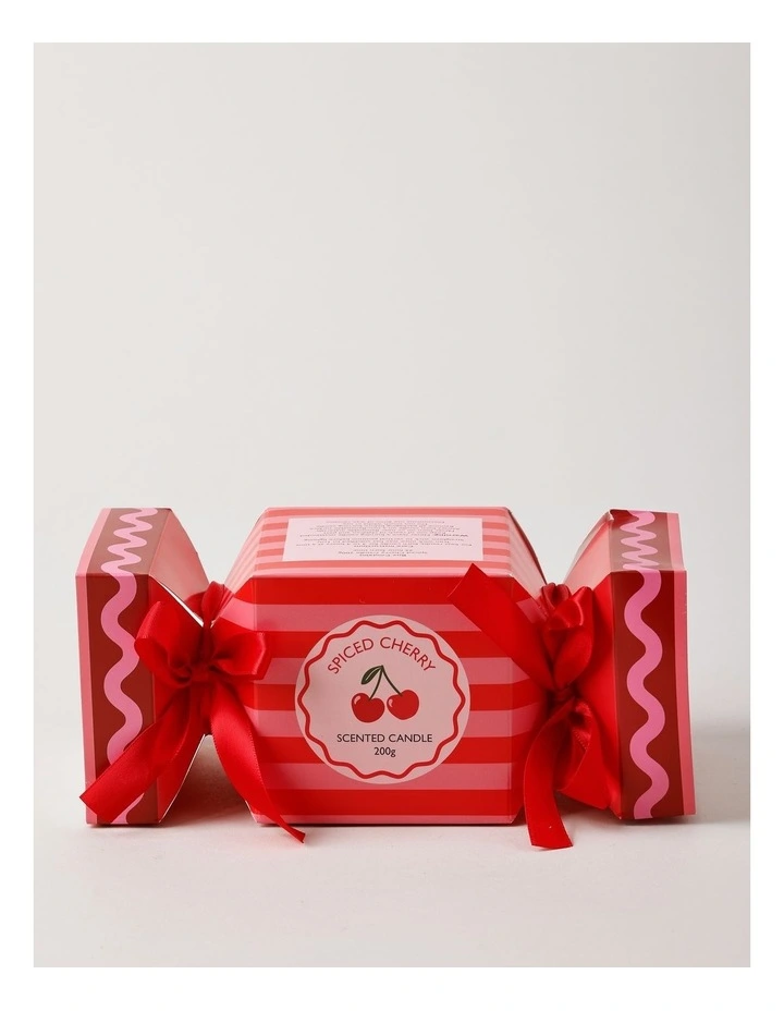 Holiday Magic Gingerbread Candle 200g in Red image 3