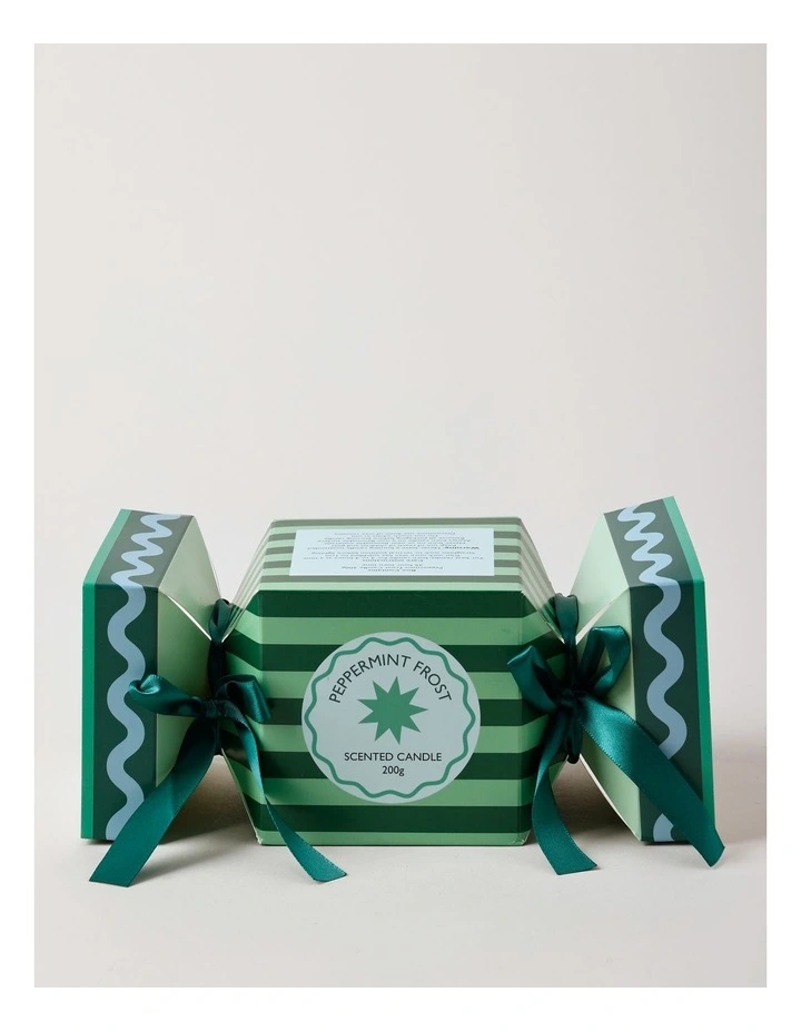Holiday Magic Peppermint Frost Candle 200g in Green image 3
