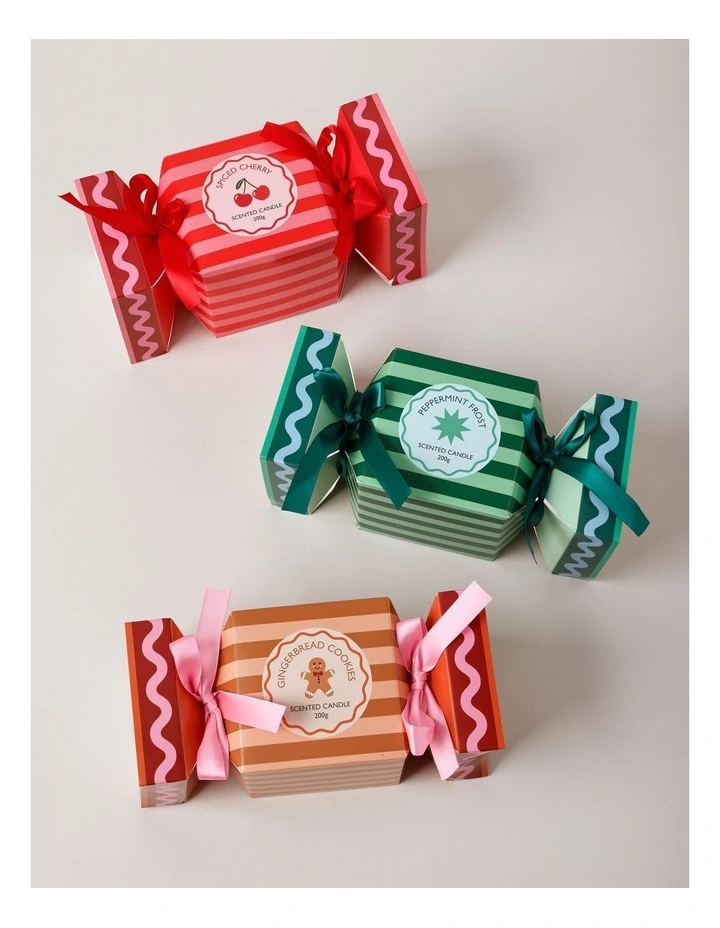 Holiday Magic Peppermint Frost Candle 200g in Green image 4