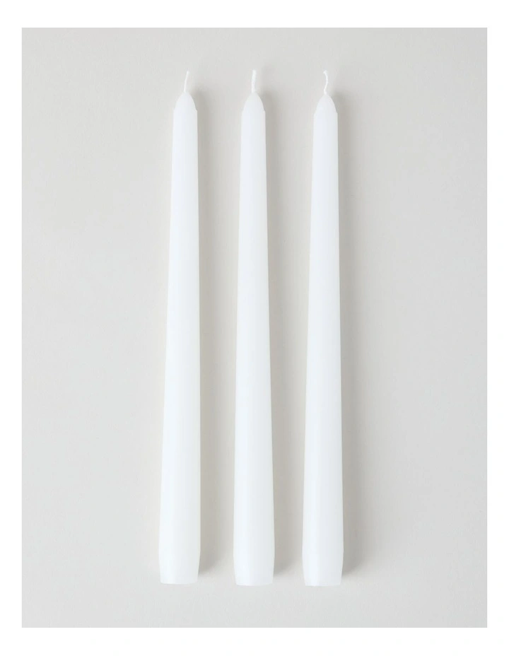 Pillar Candles Set of 3 in White image 1