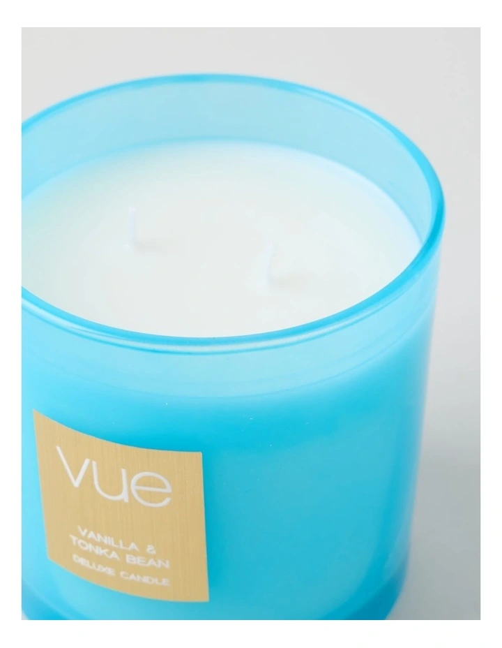 Tinted Candle 400g in Vanilla & Tonka Bean image 3