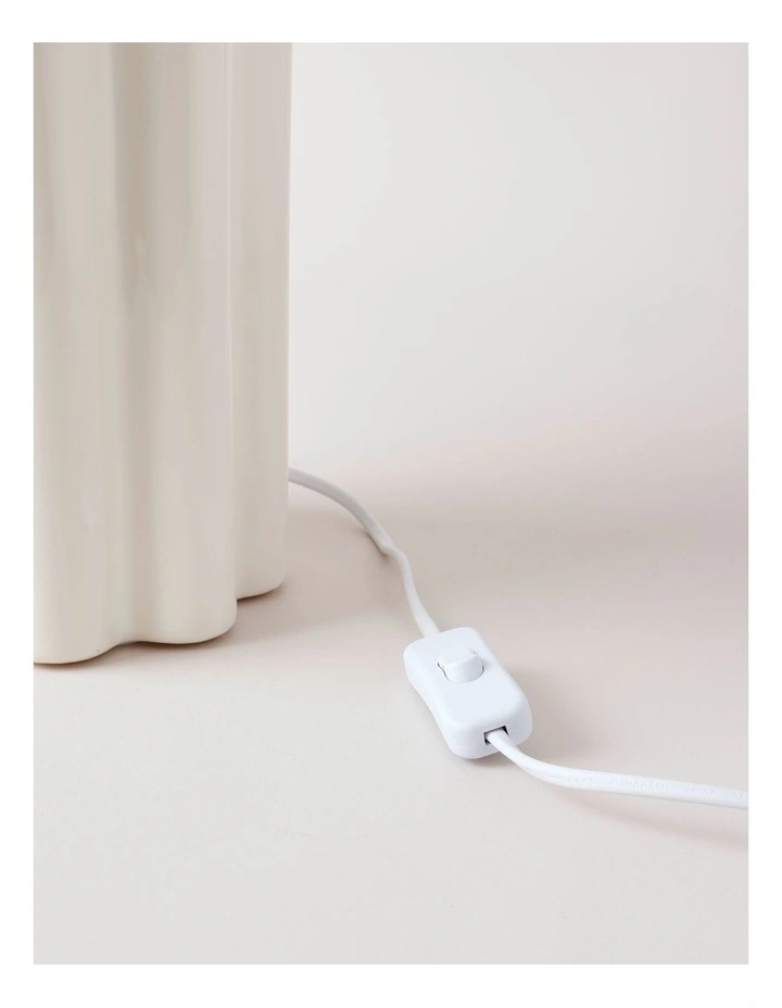 Riley Scallop Column Table Lamp 50cm in White image 4
