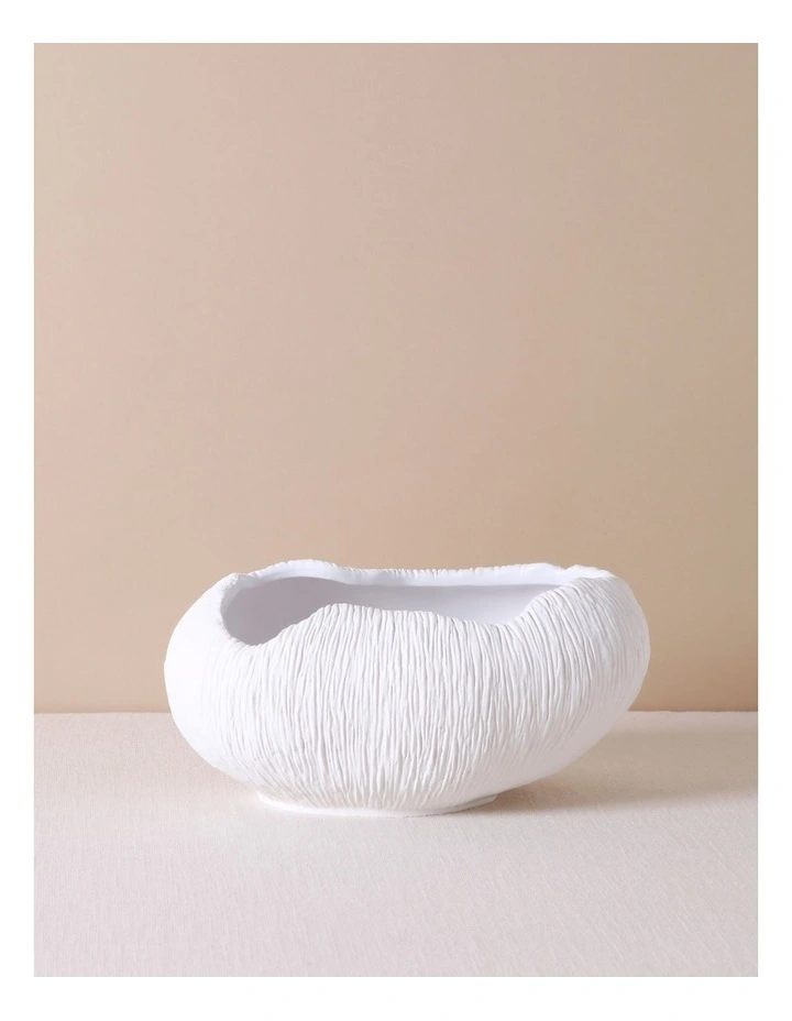 Daria Ceramic Faux Coral Bowl 22cm in White image 2