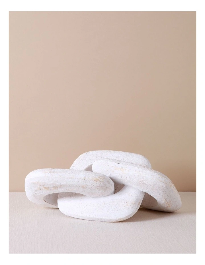 Minto Resin Chain Sculpture 25cm in White image 2