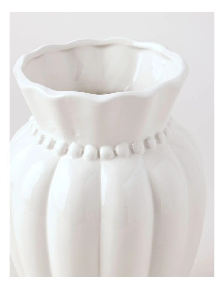 Iris Ceramic Scallop Vase 25cm in White image 2