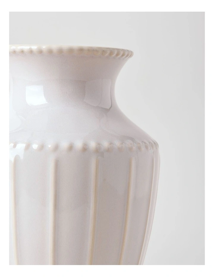 Iris Ceramic Scallop Vase 25cm in White image 2