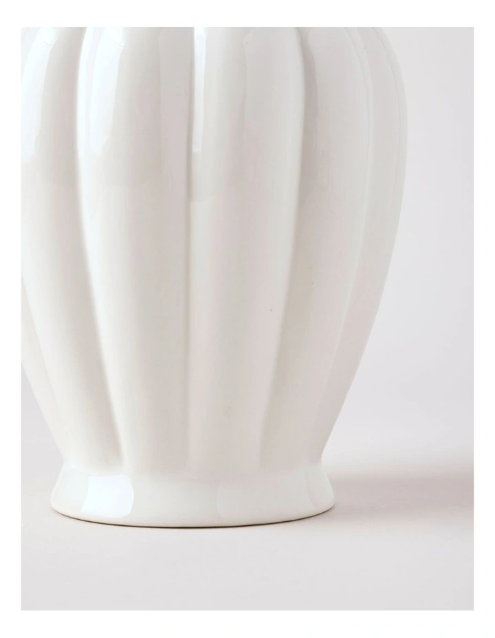 Iris Ceramic Scallop Vase 25cm in White image 3