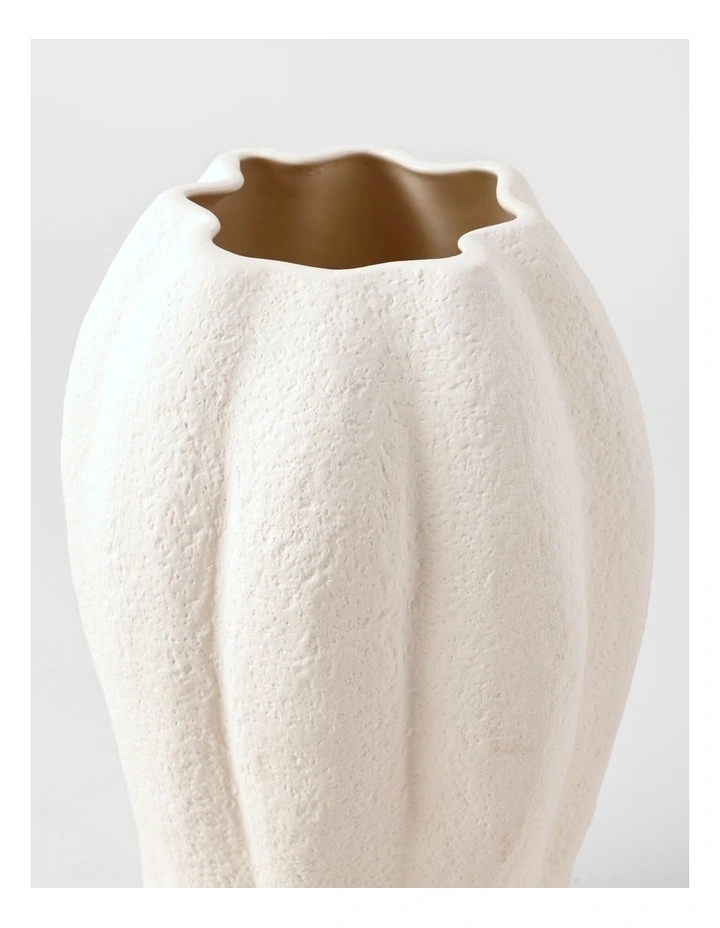 Peninsula Ribbed Ceramic Scalloped Textured Vase in Cream 27cm image 2