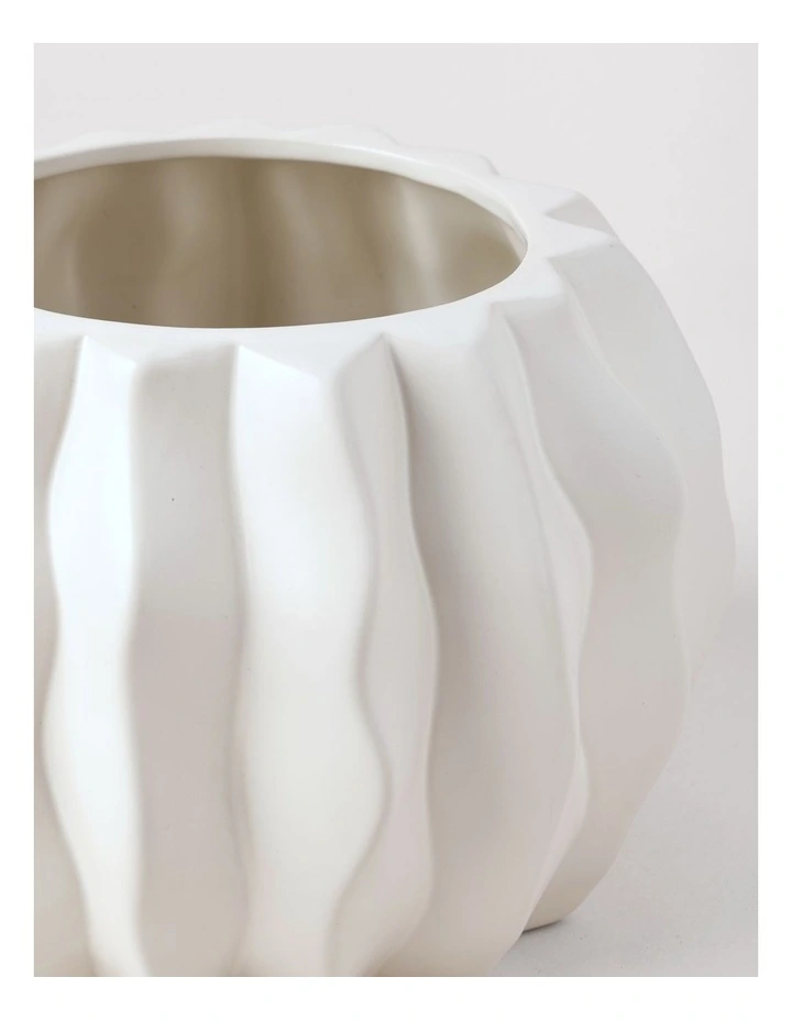 Ballina Ceramic Vase Round 24cm in White image 2