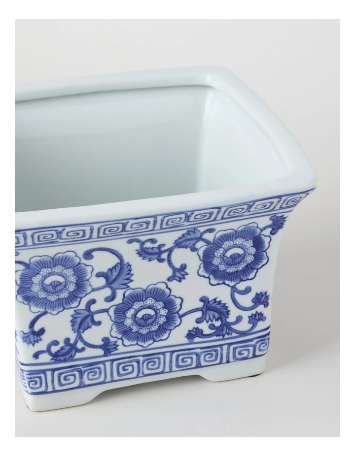 Hand-Painted Ginger Planter in Blue and White 20cm image 4