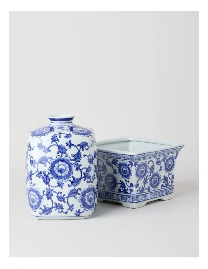 Hand-Painted Rectangle Ginger Jar Vase in Blue and White 24cm image 5