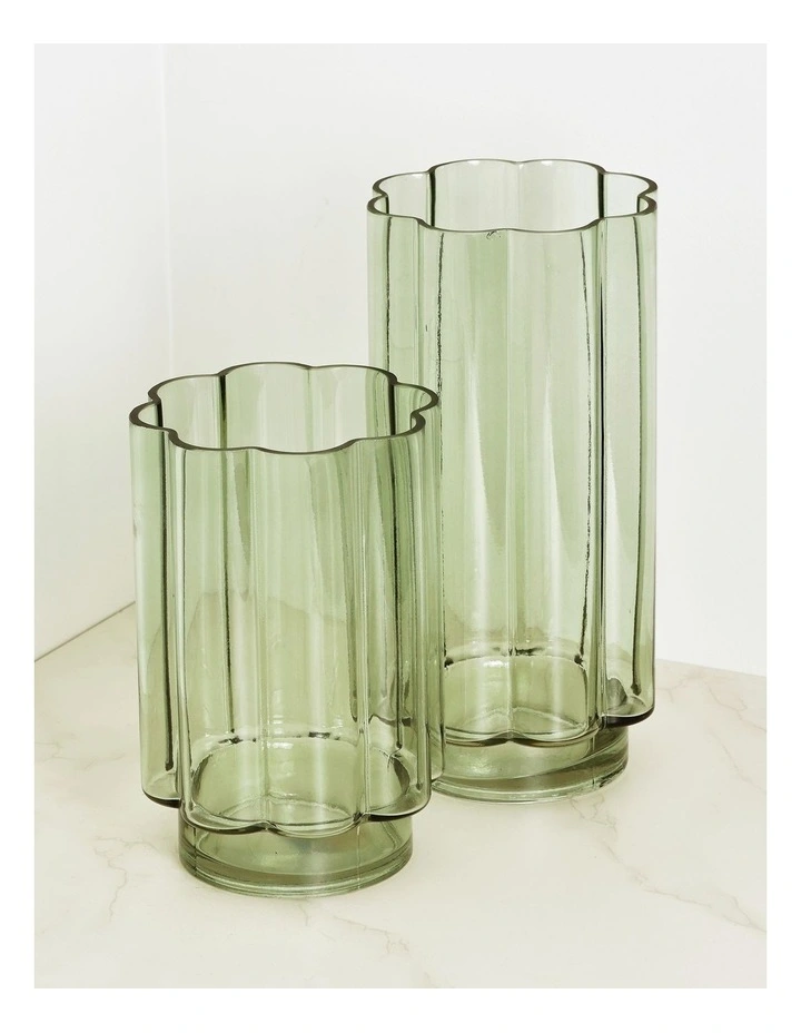 Arbor Ribbed Vase 23cm in Green image 2