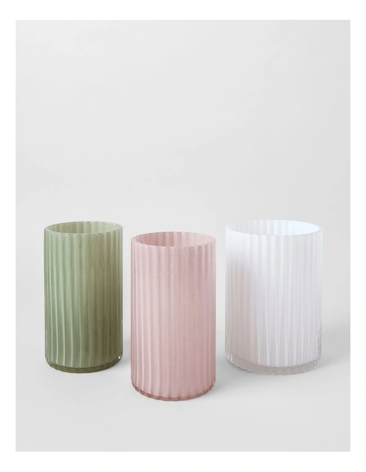 Atlas Ribbed Glass Vase 20cm in Sage image 3