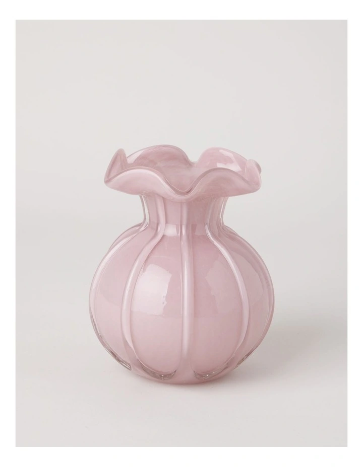 Heritage Glass Tulip Vase 17cm in Pink image 1