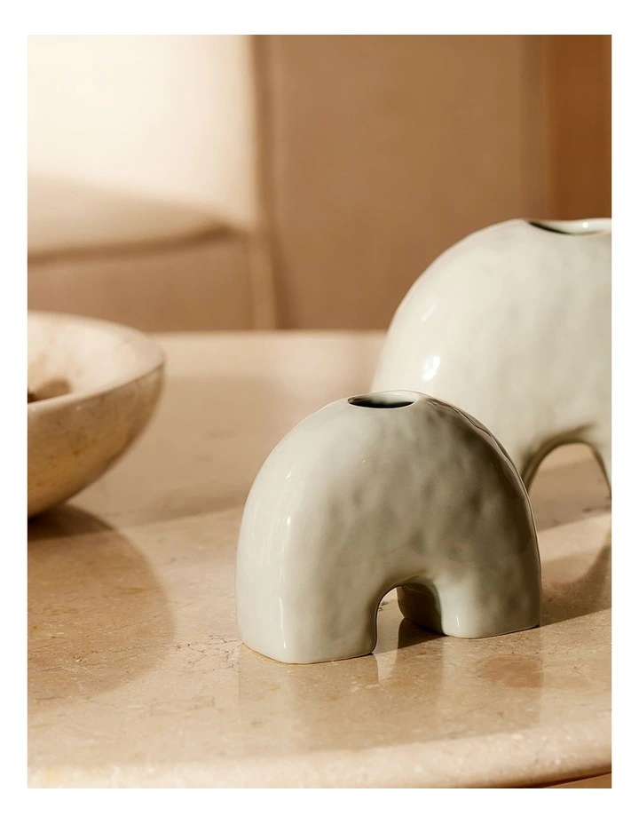 Arch Small Vase 12.7X6.3X9.7cm in Blue image 3